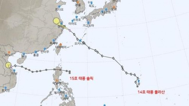 14호 태풍 풀라산과 15호 솔릭 이동경로
