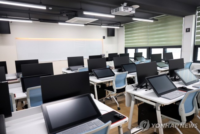 논산문화예술전문학교 미디어실