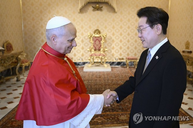 이재명 대통령, 레오 14세 교황 면담